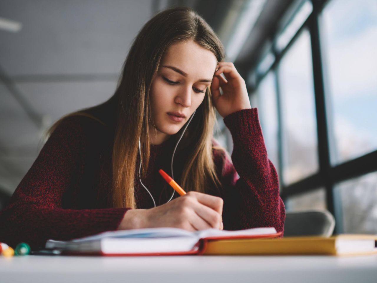 <p>Regardless of age, symptoms of depression and anxiety in adolescent females showed little to no variation prior to their first menstruation, indicating an early screening window prior to puberty, according to a study led by Penn State researchers. They also found that symptoms decrease in severity as more time passes since the first menstruation, again regardless of age.</p>