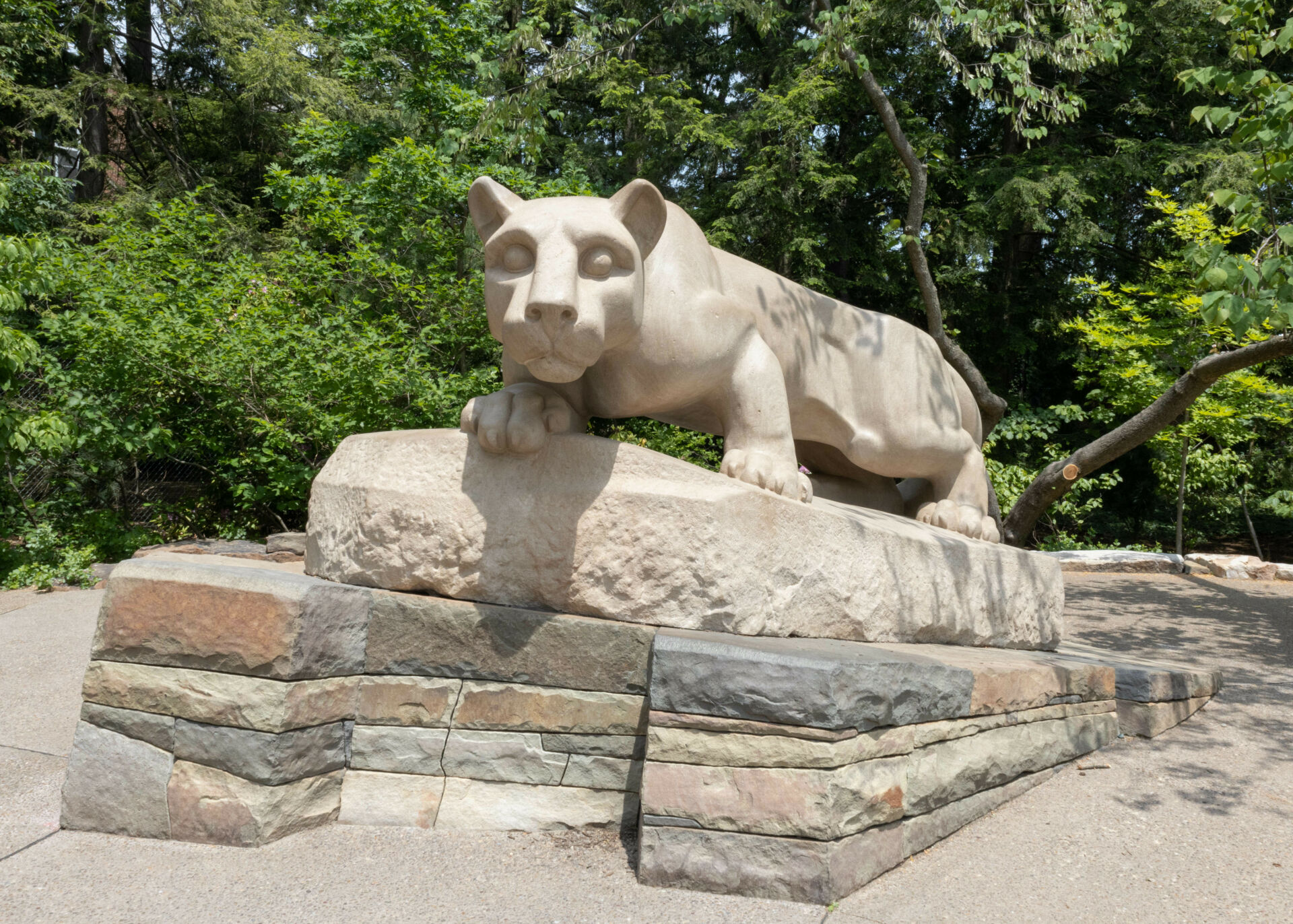 lion shrine