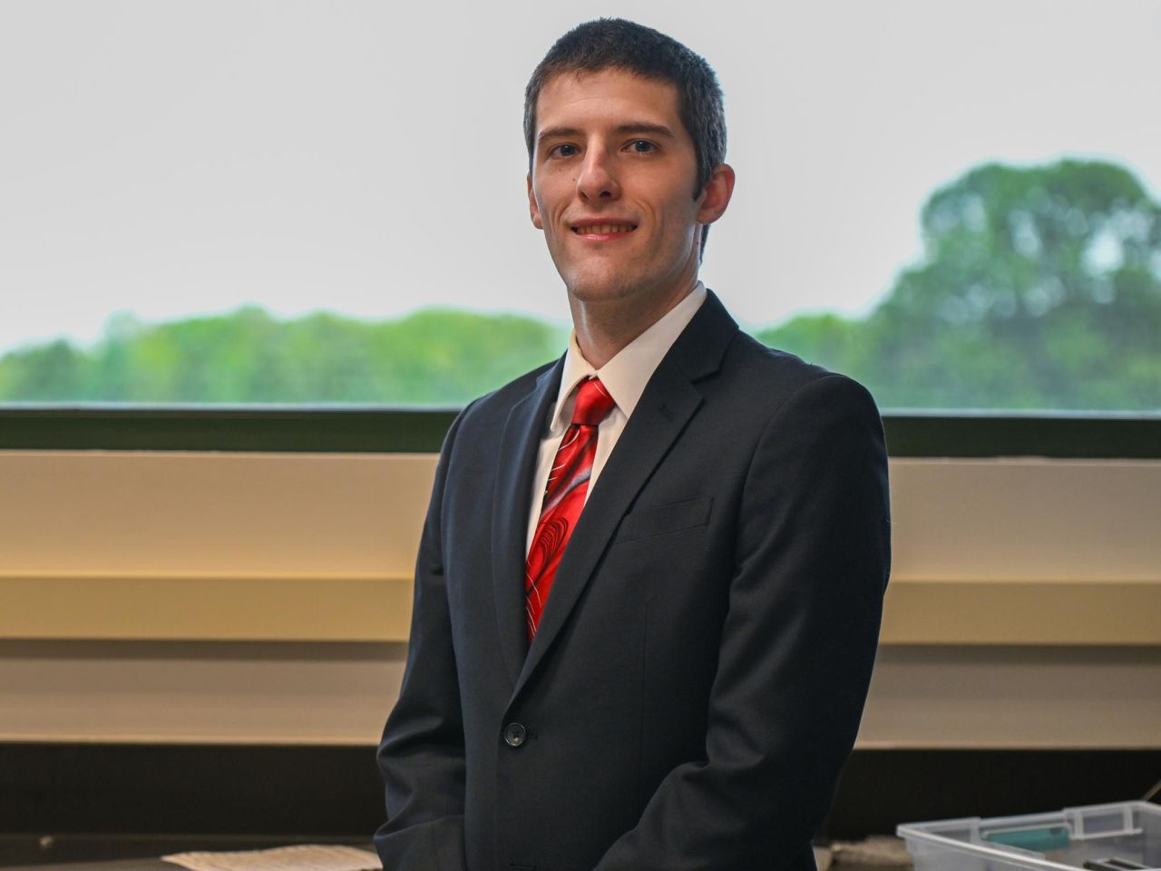 <p>The U.S. Department of Energy (DOE) has named Evan Bozek, a doctoral candidate in engineering science and mechanics in the Penn State College of Engineering, one of 79 recipients of the 2025 DOE Office of Science Graduate Student Research Award. Selected graduate students have the opportunity to continue their thesis research at a DOE facility for three to 12 months.</p>