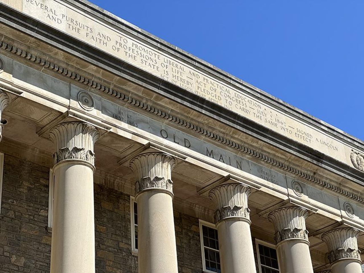 <p>The J. Jeffrey and Ann Marie Fox Graduate School at Penn State and Penn State Global announce that applications for graduate student international travel grants for the spring 2025 semester are open until Feb 13. Students will be informed of a decision on their application by mid-March. Awards are usable for conferences taking place through February 2026.</p>