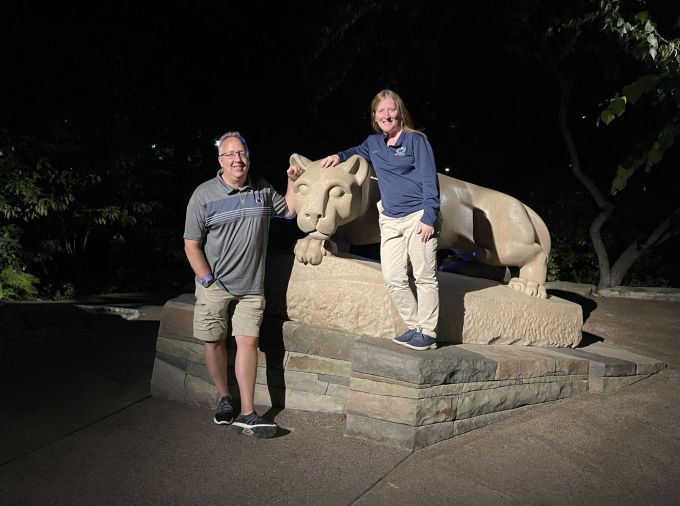 <p>Greg Roszyk, who earned a bachelor's degree in computer science in 1989, and his wife, Marnie Salisbury, recently made a $1 million estate commitment to the College of Information Sciences and Technology. </p>